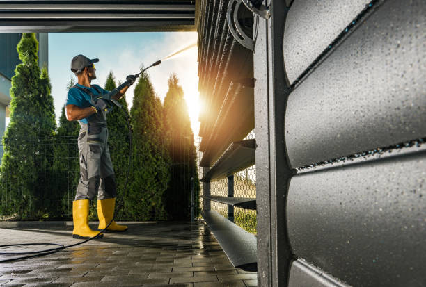 Best Animal Enclosure Cleaning  in Lompoc, CA